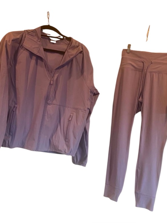 Vuori Tops - NWT Vuori Traner Shell Jacket/ Daily Form Legging HYACINTH Size M